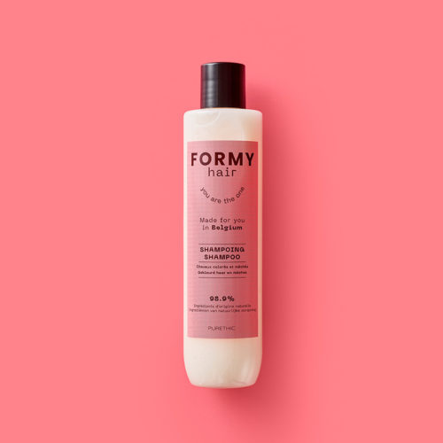 Flacon de shampoing liquide cheveux colorés Formy