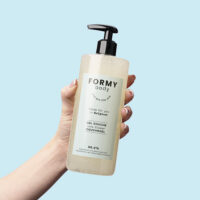 Le flacon de gel douche Love Flowers en 500ml avec sa pompe.