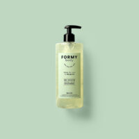 Le gel douche Woody Wood en 500ml avec une pompe, idéale pour un usage familial