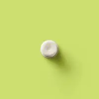 Mon déodorant solide en stick vu du dessus