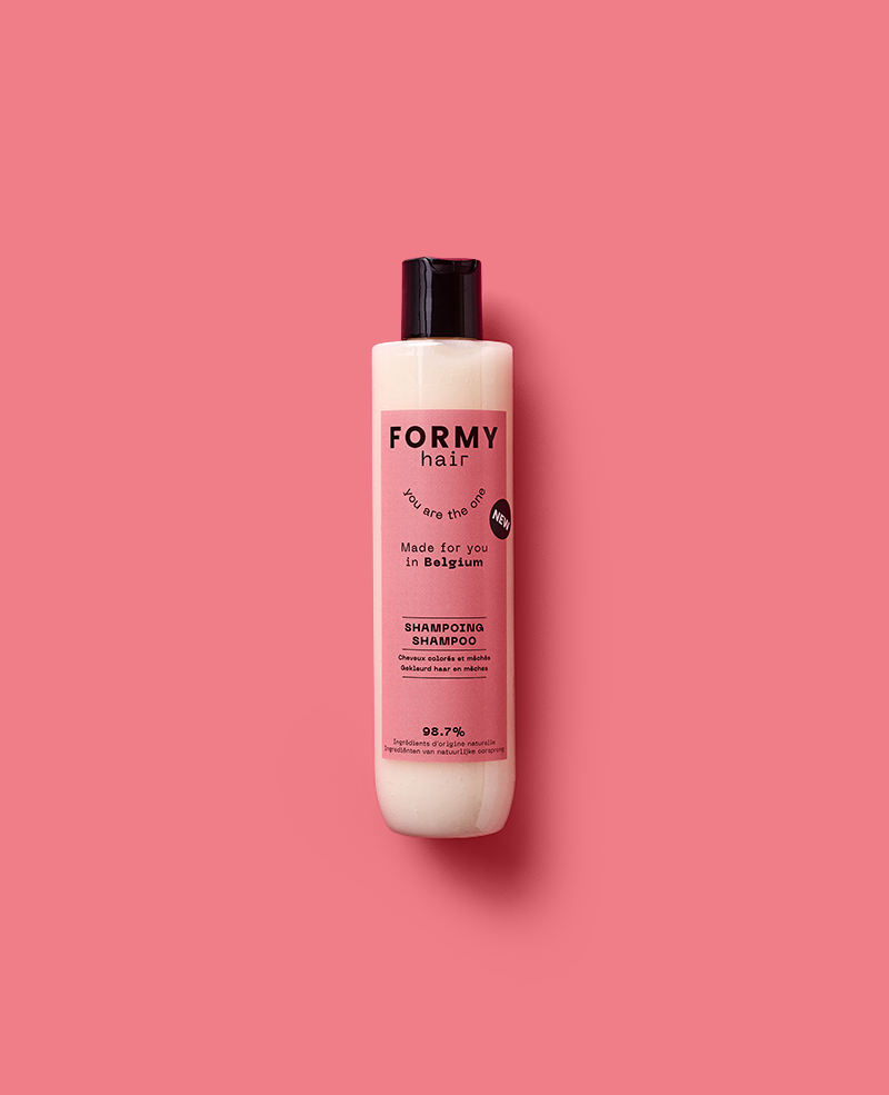 Flacon de shampoing liquide pour cheveux colorés FORMY